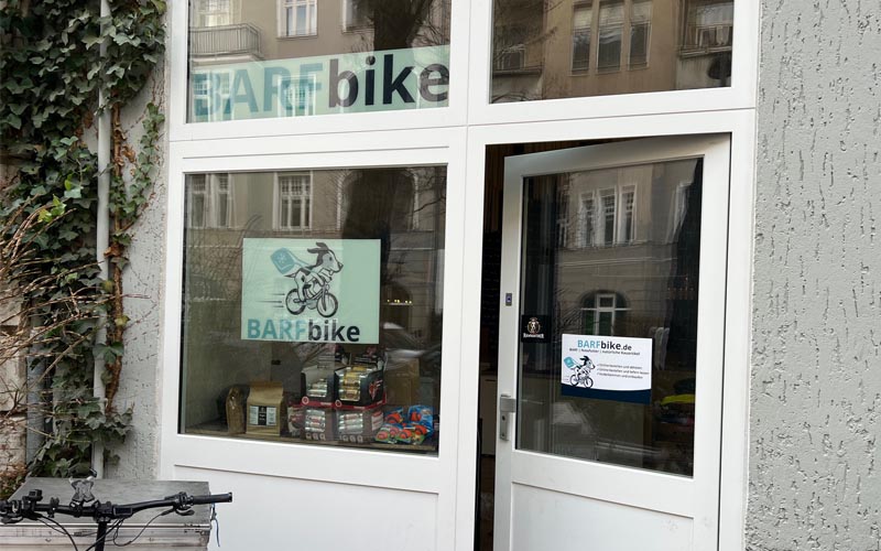 BARF Laden Berlin-Friedenau: Ladenfront von BARFbike für Click and Collect